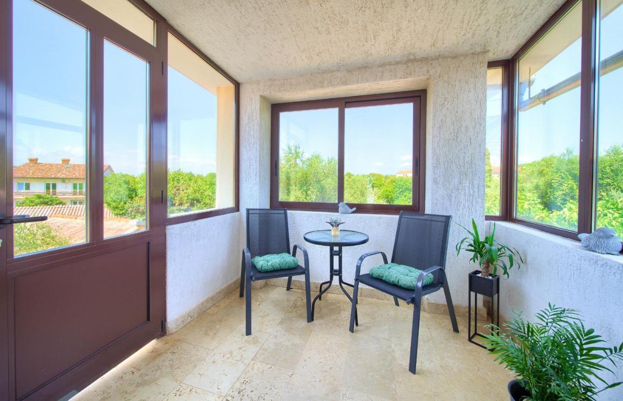 Apartment Lipovac Malinska Buitenkant foto