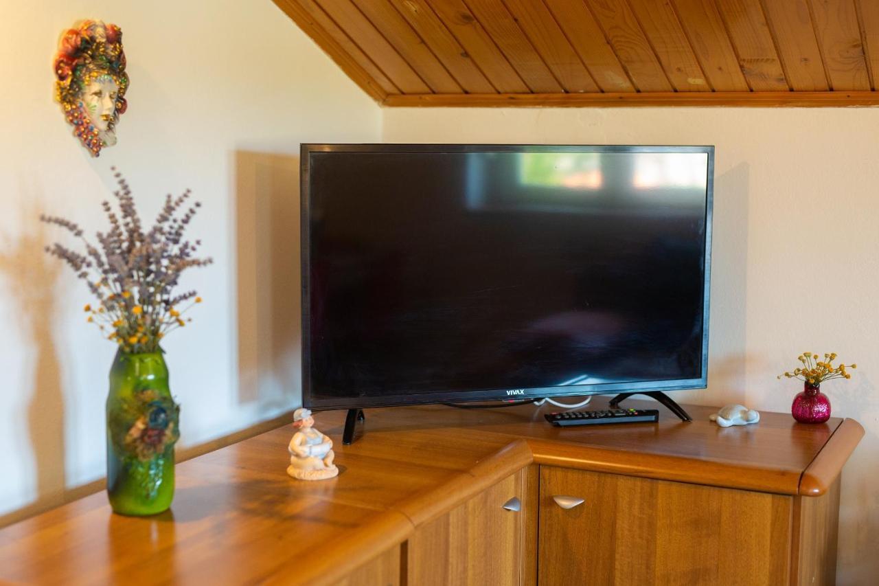 Apartment Lipovac Malinska Buitenkant foto
