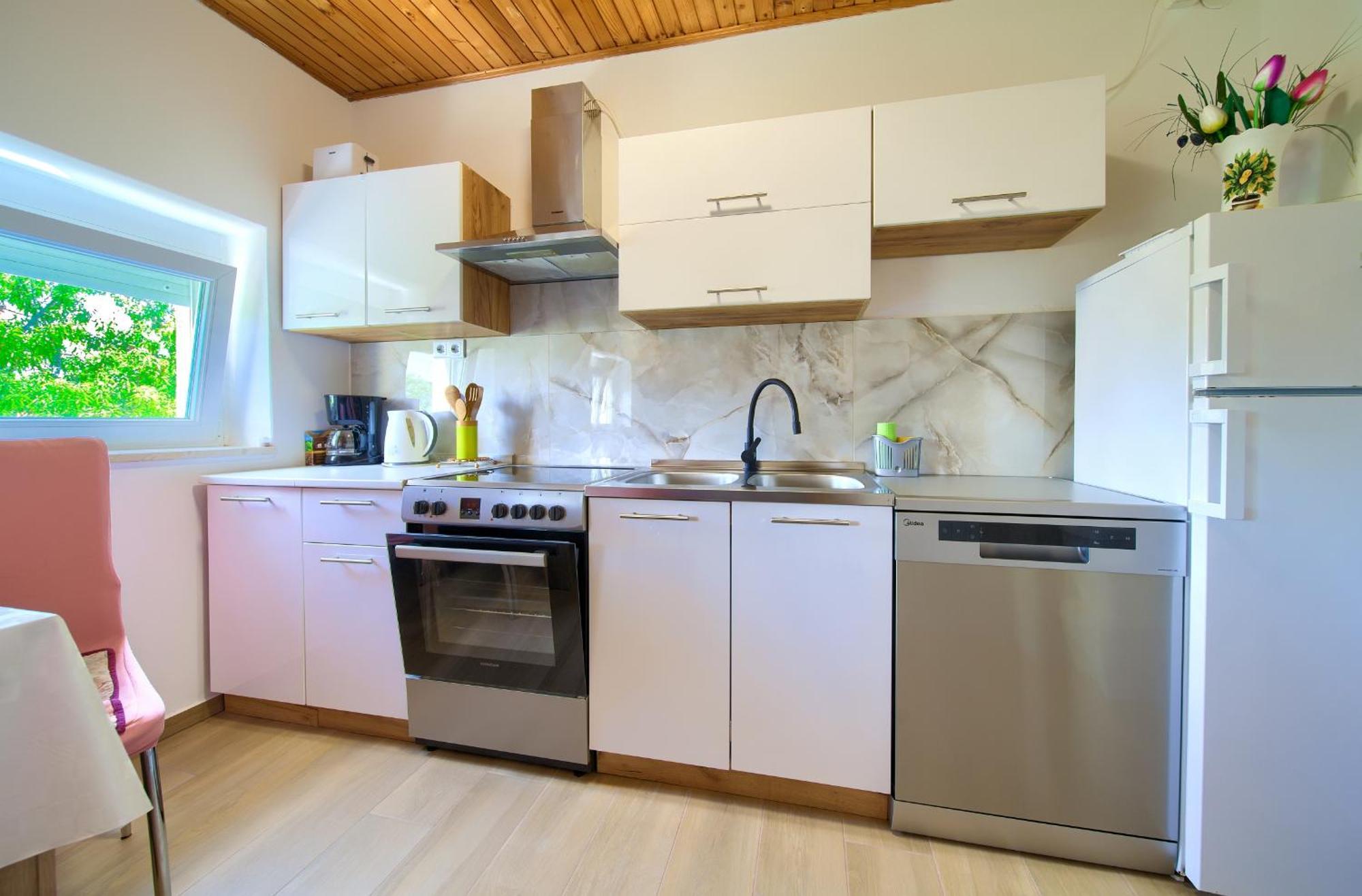 Apartment Lipovac Malinska Buitenkant foto