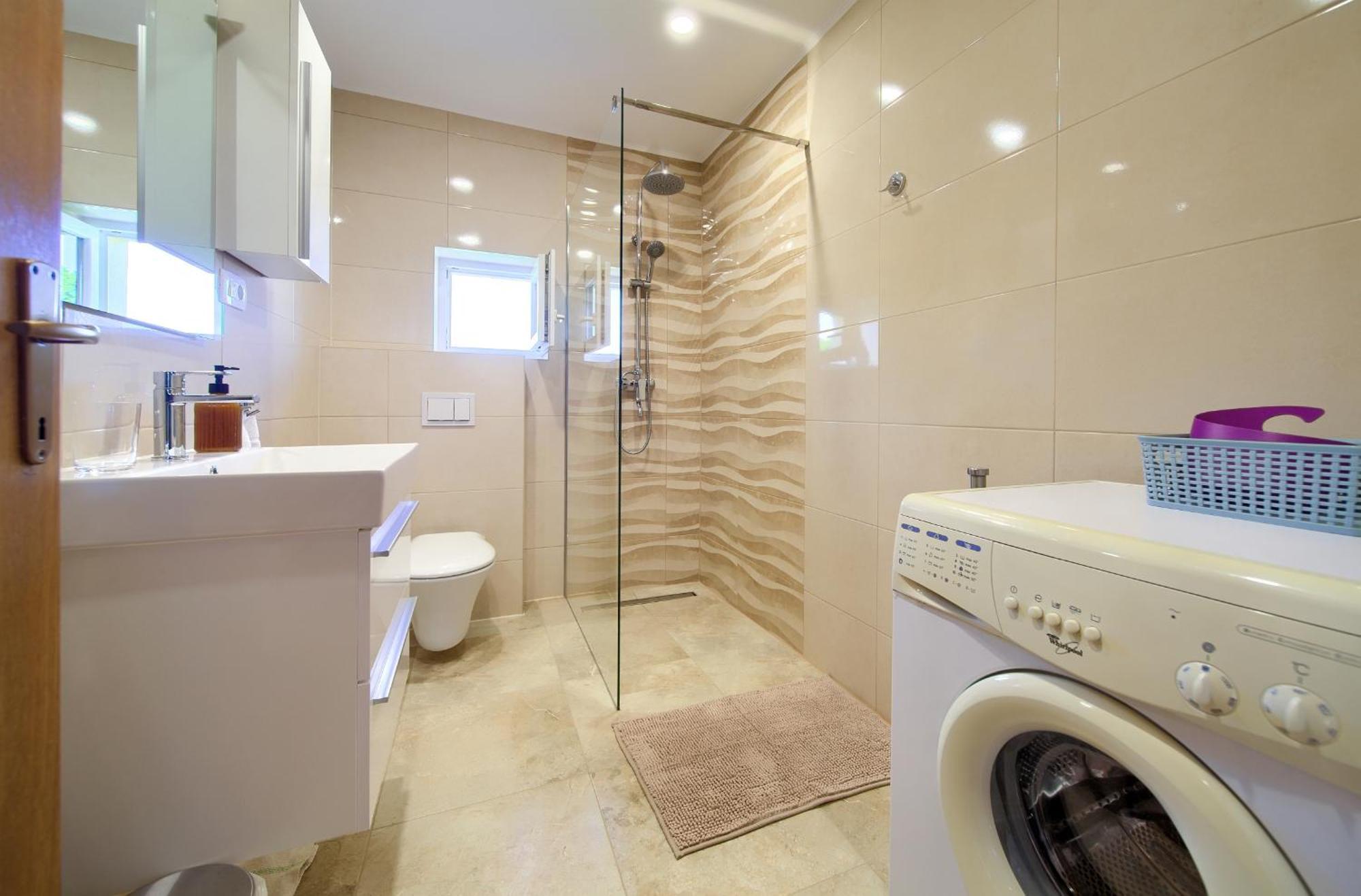 Apartment Lipovac Malinska Buitenkant foto